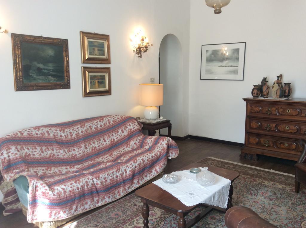 Villa Ruscone Lasnigo Екстериор снимка